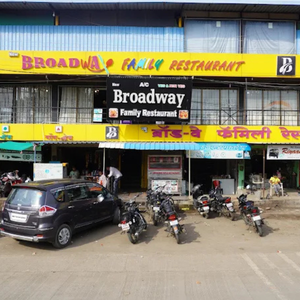broadway restaurant